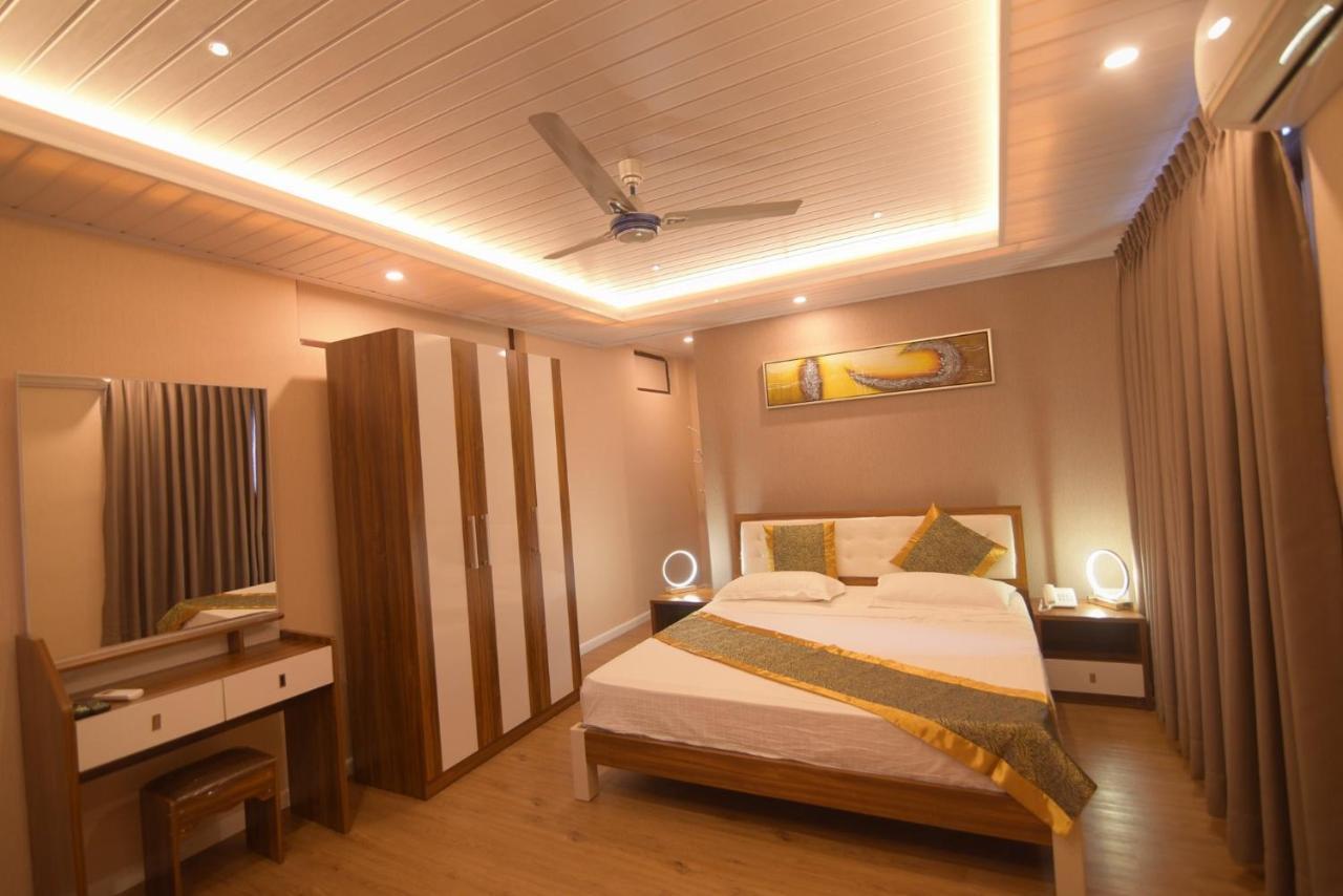 Hotel Blue Sky Курунегала Екстериор снимка