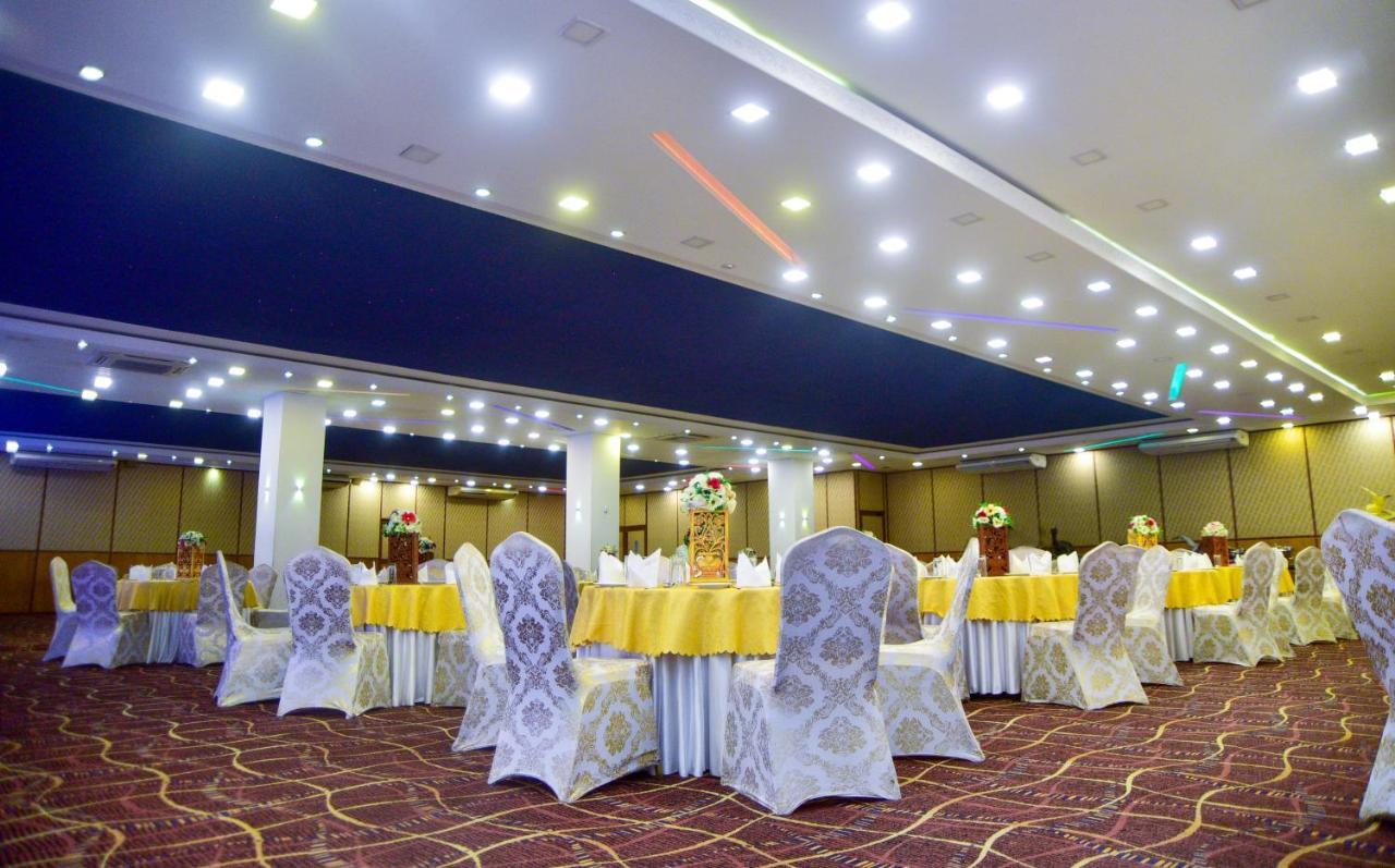 Hotel Blue Sky Курунегала Екстериор снимка