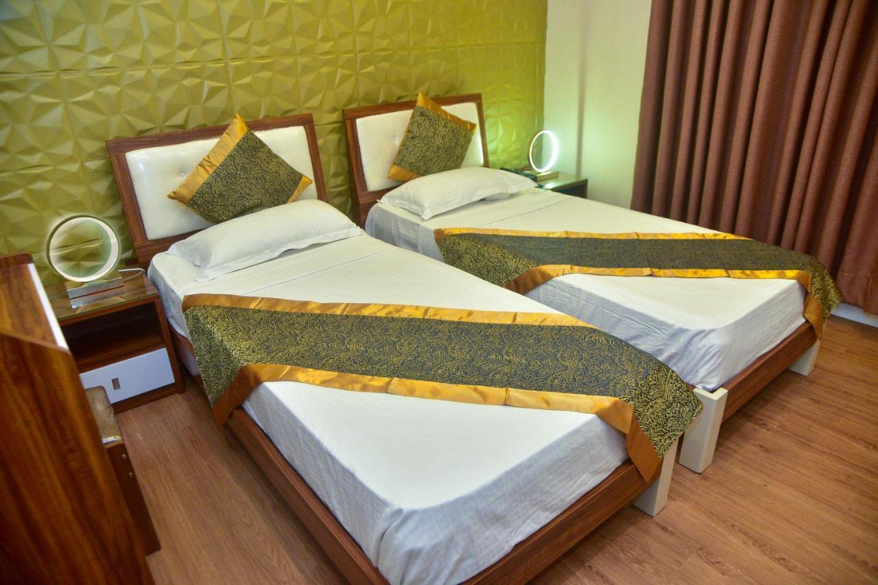 Hotel Blue Sky Курунегала Екстериор снимка